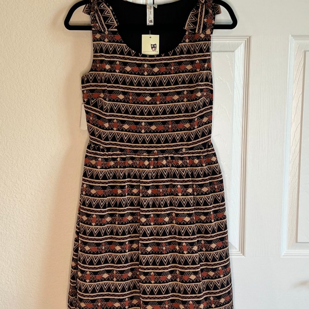 Pink Owl Tribal / Geometric Patterned Casual Mini Dress in Black - Medium